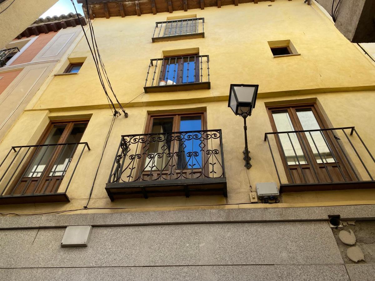Apartament Domus Alfileritos Toledo Zewnętrze zdjęcie